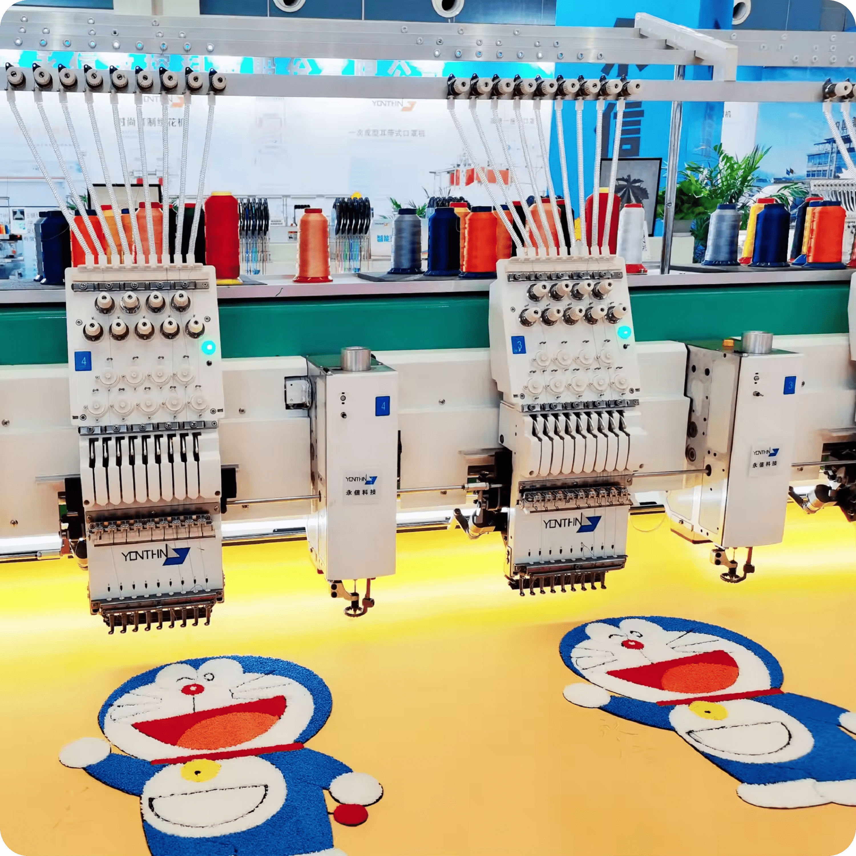 Expansive embroidery area
