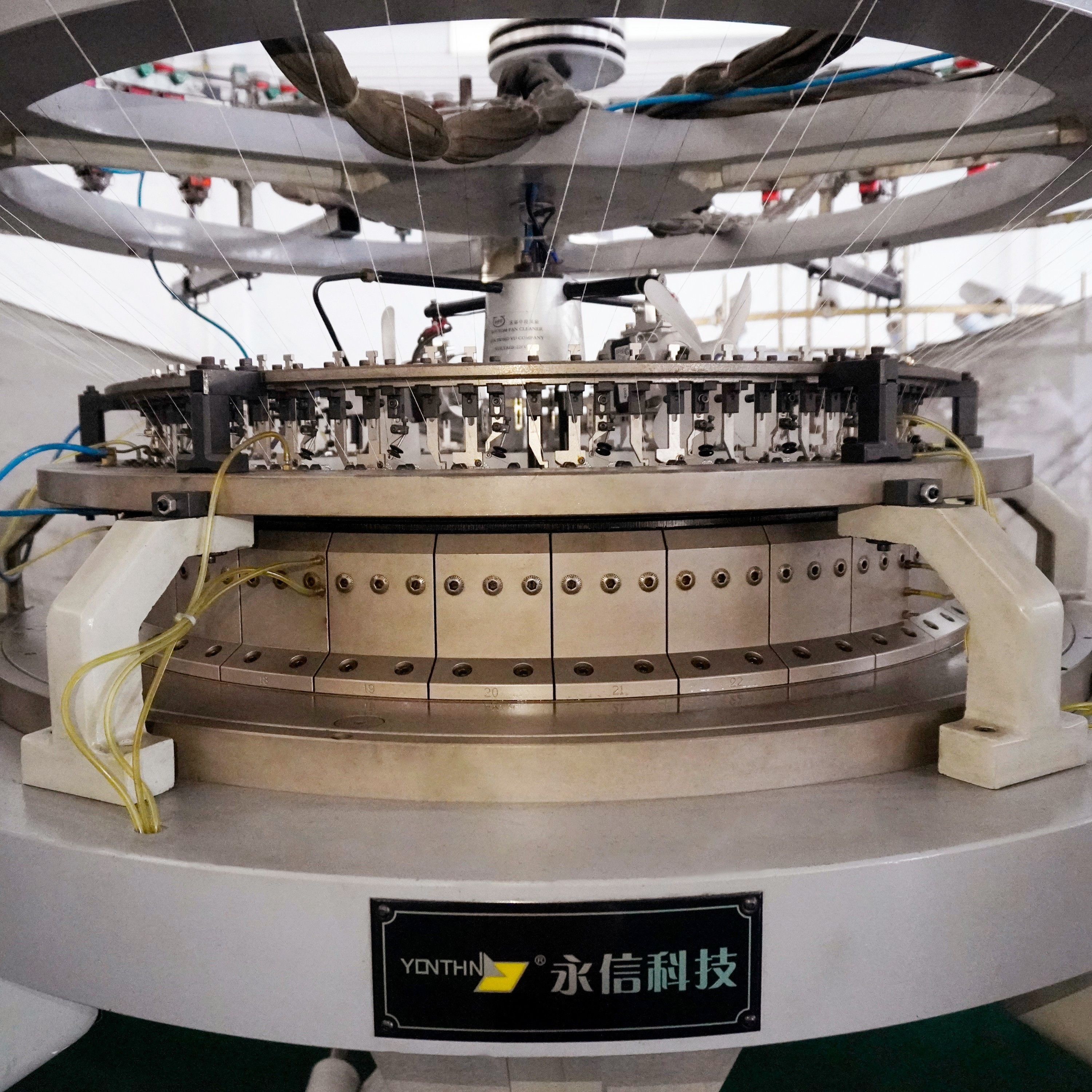 High Speed Single Jersey Knitting Machine view 2