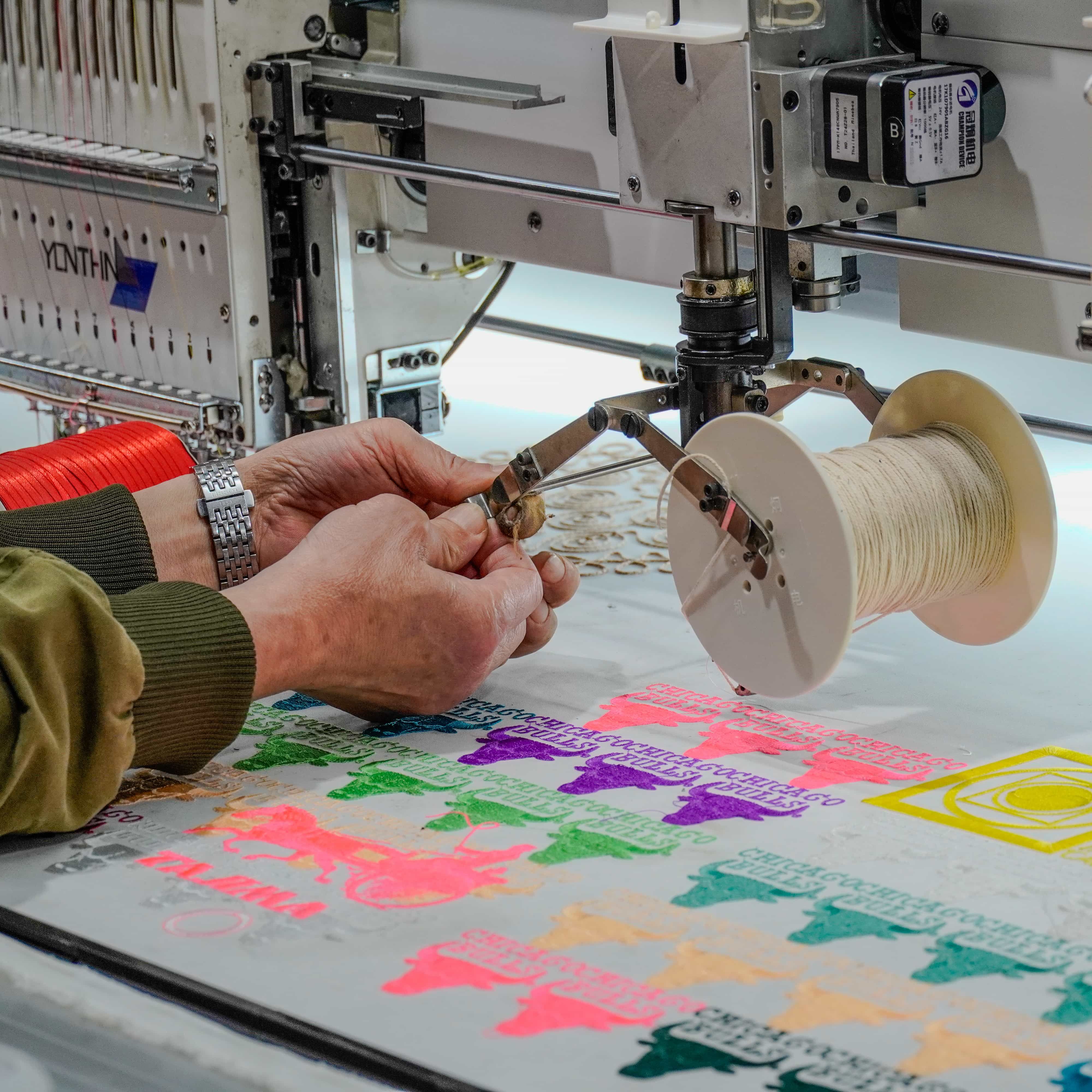 YX-GP High Speed Tapping Embroidery Machine view 4