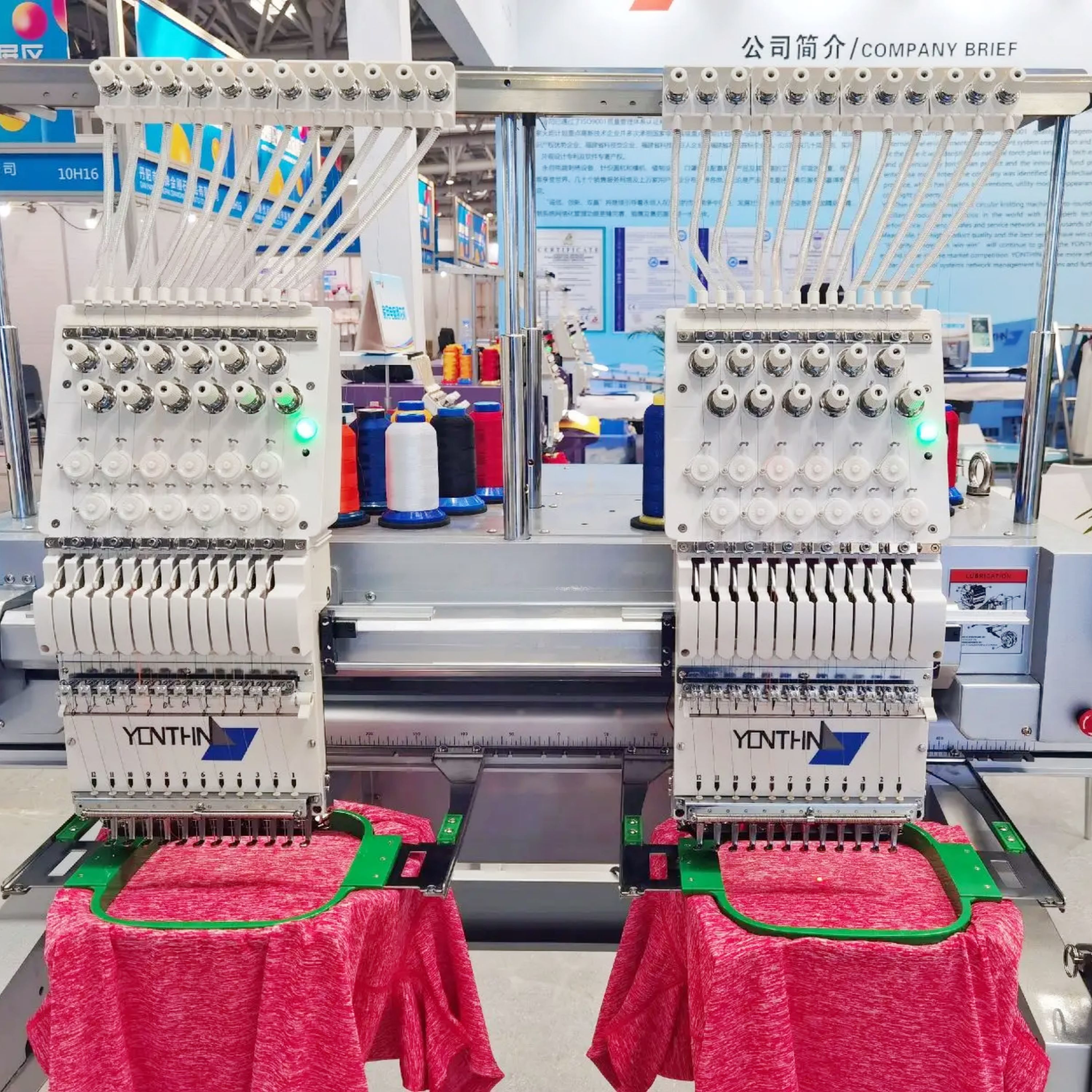 YX-M Two head embroidery machine view 5